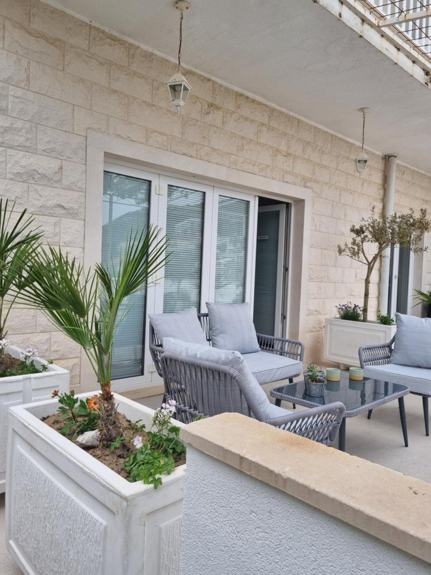 Villa Ante Apartments Blace Exterior photo